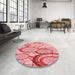 Round Patterned Red Rug in a Office, pat768rd