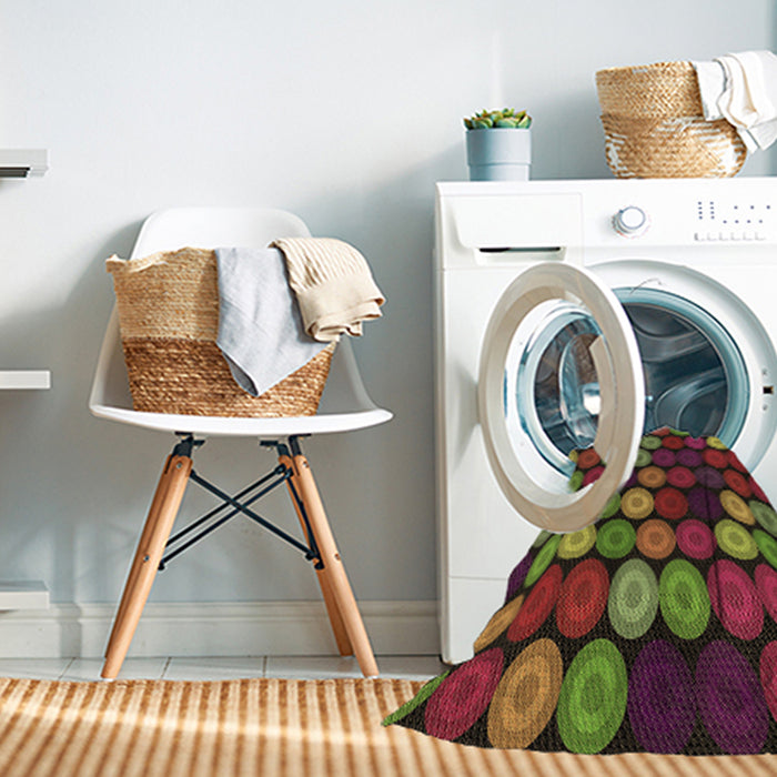 Machine Washable Transitional Carbon Red Rug in a Washing Machine, wshpat770brn