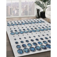 Patterned Platinum Gray Novelty Rug, pat773