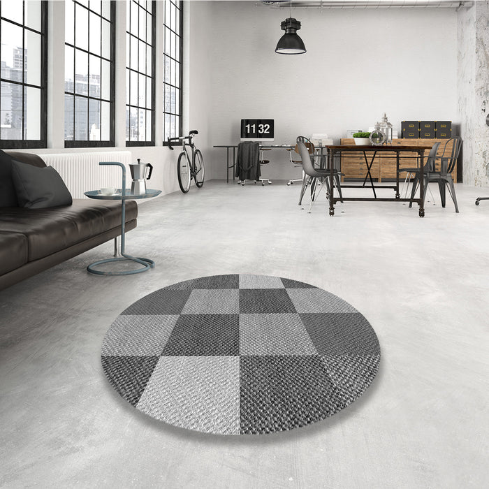 Round Patterned Dark Gray Rug in a Office, pat777gry