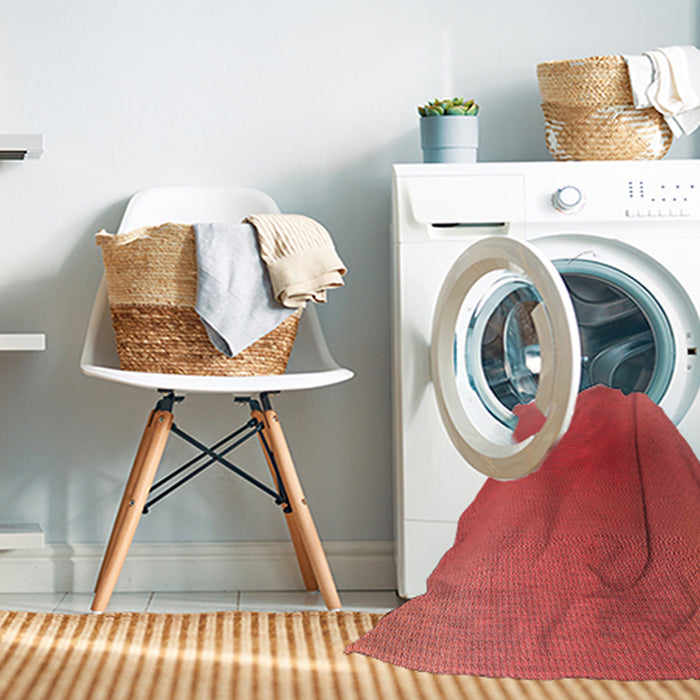 Machine Washable Transitional Red Rug in a Washing Machine, wshpat785rd