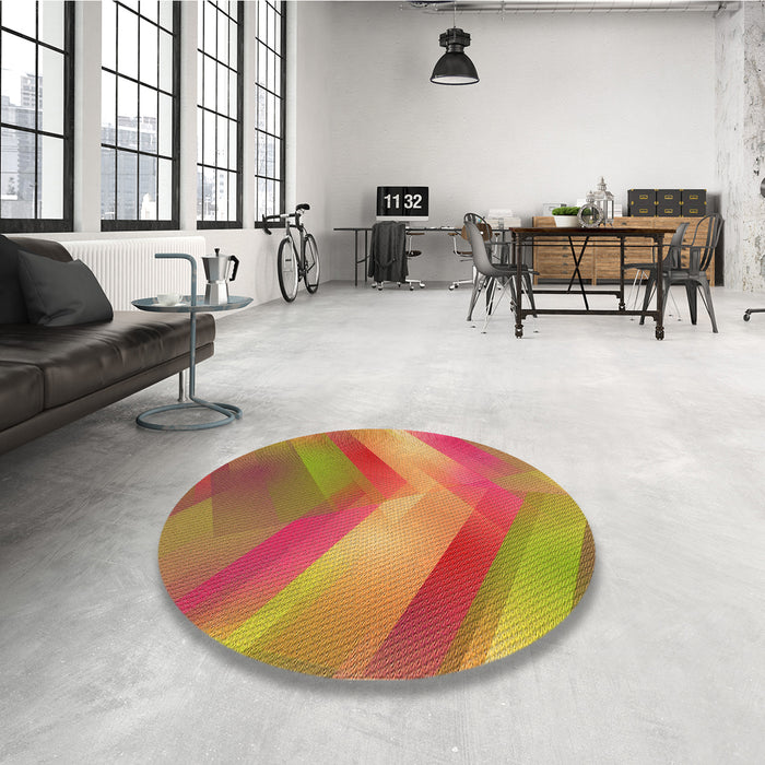 Round Patterned Red Rug in a Office, pat798org