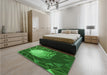 Patterned Deep Emerald Green Rug in a Bedroom, pat80grn