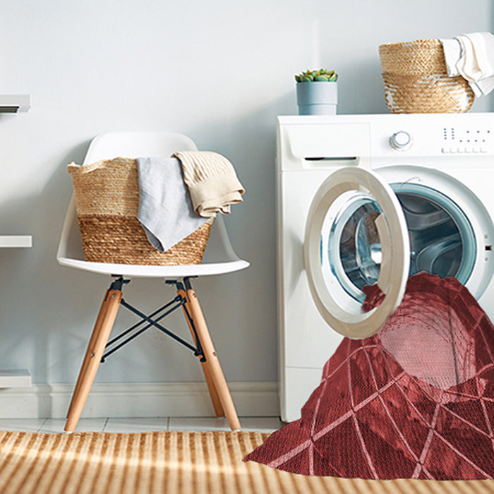 Machine Washable Transitional Cranberry Red Rug in a Washing Machine, wshpat80rd