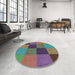 Round Patterned Green Novelty Rug in a Office, pat802