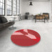 Round Patterned Red Rug in a Office, pat803rd