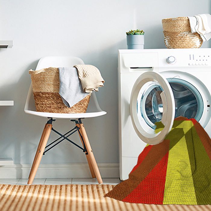 Machine Washable Transitional Red Rug in a Washing Machine, wshpat803yw