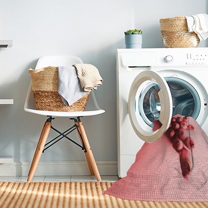 Machine Washable Transitional Pastel Pink Rug in a Washing Machine, wshpat808rd