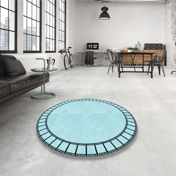 Round Patterned Electric Blue Rug in a Office, pat81lblu
