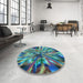 Round Patterned Blue Rug in a Office, pat812lblu