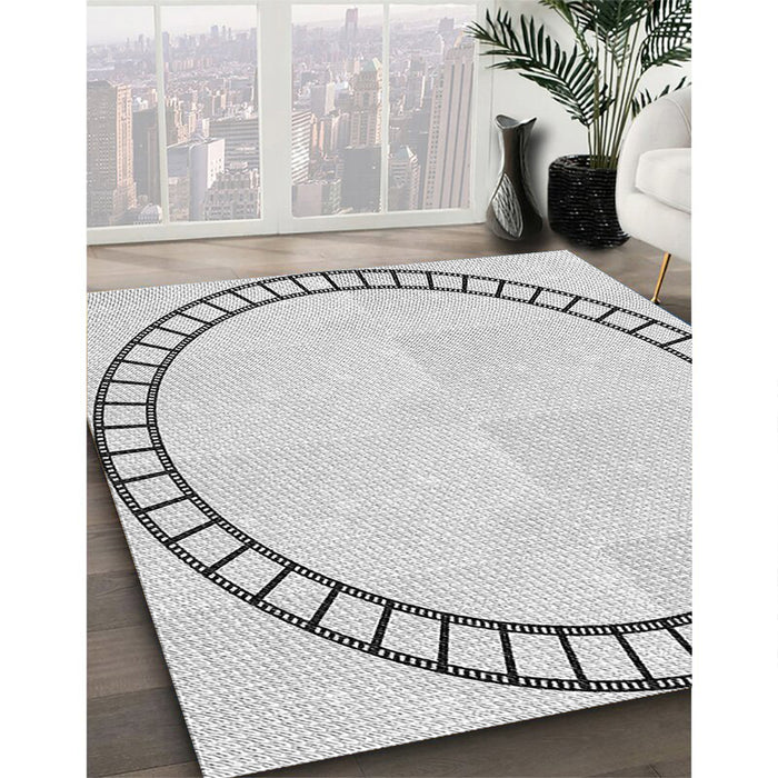 Machine Washable Transitional White Smoke Rug in a Family Room, wshpat81