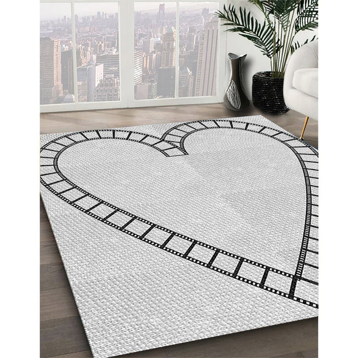 Patterned Off-White Novelty Rug in Family Room, pat82