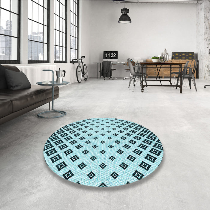 Round Patterned Electric Blue Rug in a Office, pat833lblu