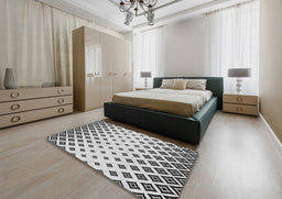 Patterned Off-White Novelty Rug in a Bedroom, pat833