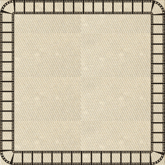 Round Patterned Moccasin Beige Rug, pat84brn