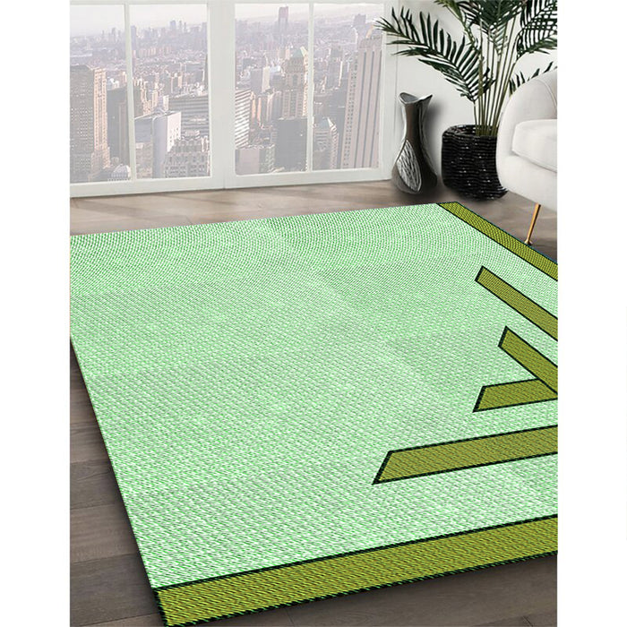Machine Washable Transitional Green Rug in a Family Room, wshpat841grn