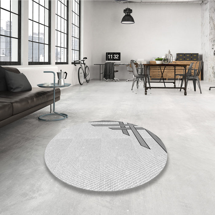 Round Patterned Platinum Gray Rug in a Office, pat842gry