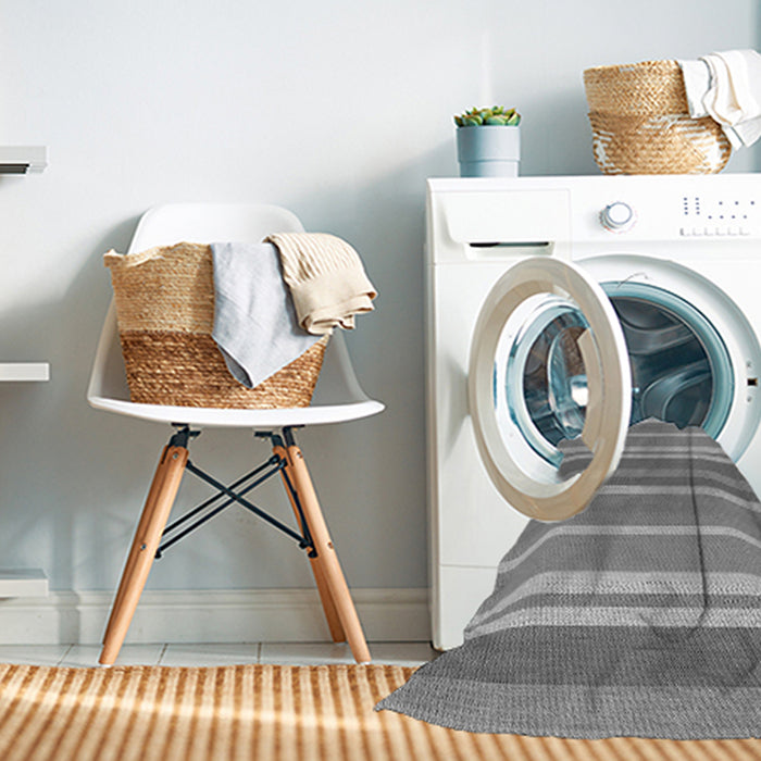 Machine Washable Transitional Cloud Gray Rug in a Washing Machine, wshpat845gry
