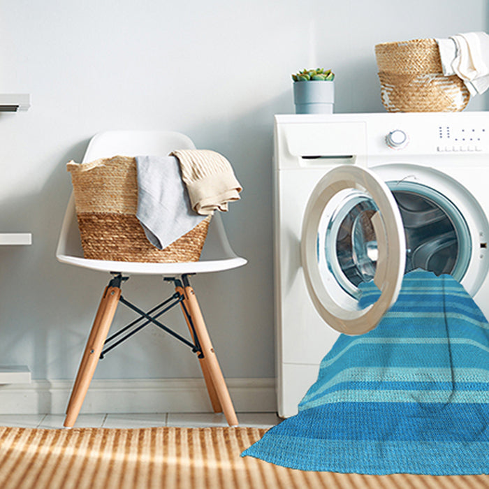 Machine Washable Transitional Bright Turquoise Blue Rug in a Washing Machine, wshpat845lblu