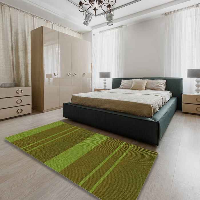 Patterned Sepia Brown Rug in a Bedroom, pat847grn