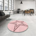 Round Patterned Pink Rug in a Office, pat85rd