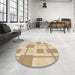 Round Patterned Bronze Brown Rug in a Office, pat851brn