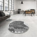 Round Patterned Cloud Gray Rug in a Office, pat854gry