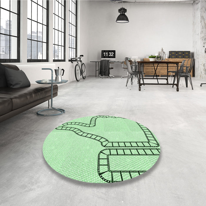 Round Patterned Mint Green Rug in a Office, pat86grn