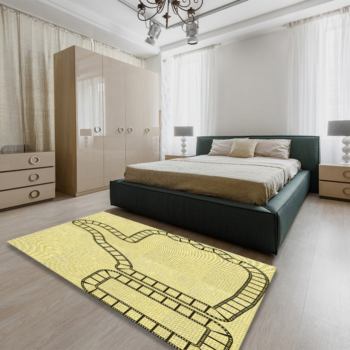 Patterned Sun Yellow Rug in a Bedroom, pat86yw