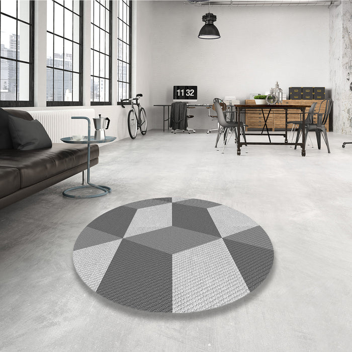 Round Patterned Silver Gray Rug in a Office, pat860gry