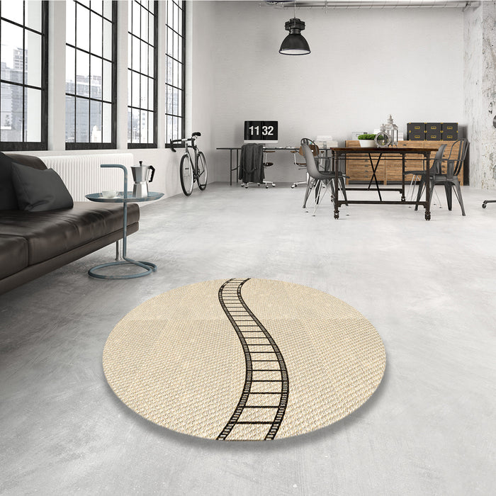 Round Patterned Moccasin Beige Rug in a Office, pat87brn