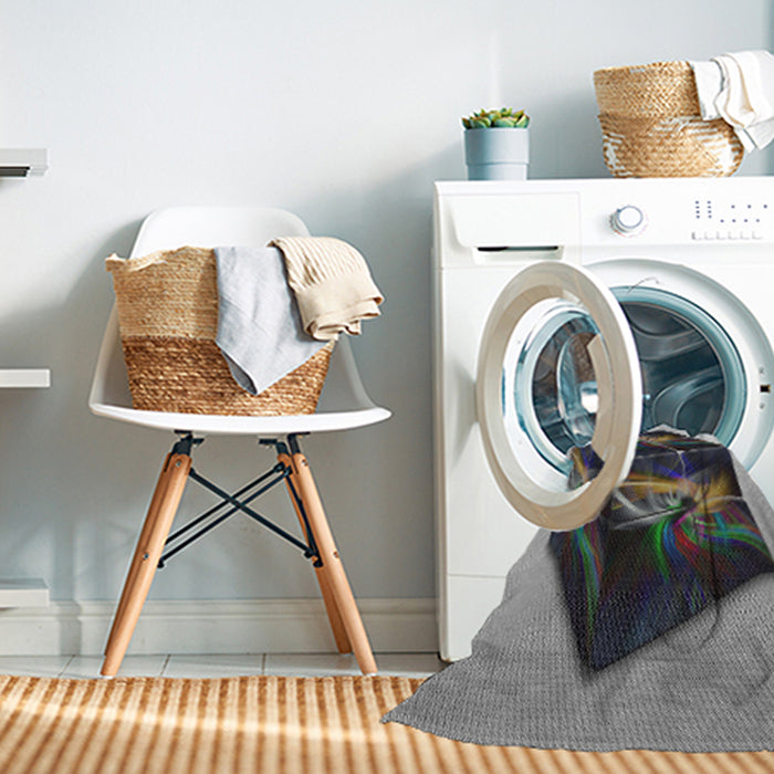 Machine Washable Transitional Black Rug in a Washing Machine, wshpat871