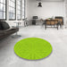 Round Patterned Green Rug in a Office, pat885yw