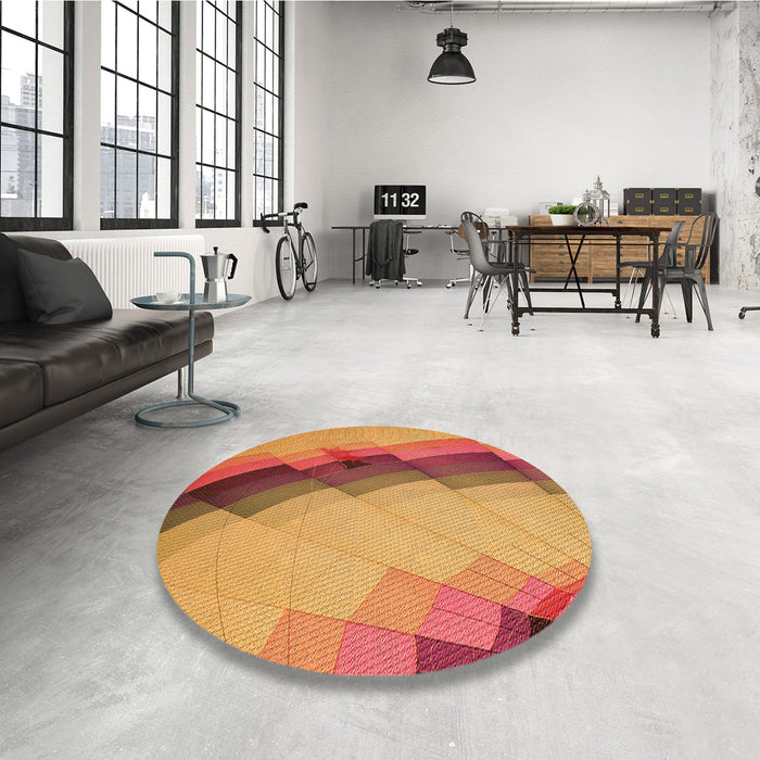 Round Patterned Red Rug in a Office, pat89org