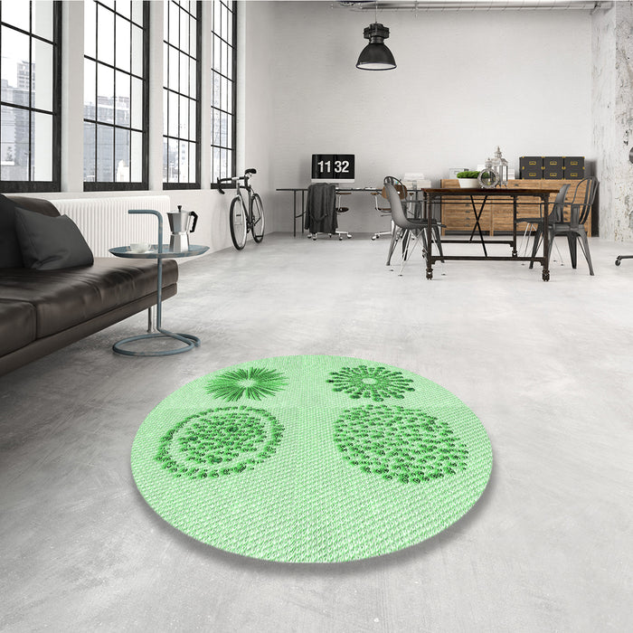 Round Patterned Light Green Rug in a Office, pat898grn
