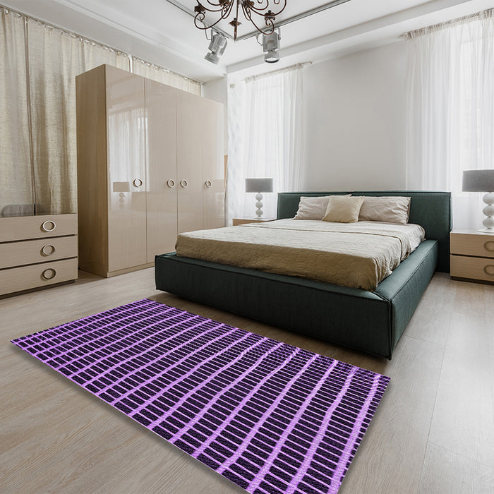 Patterned Purple Rug in a Bedroom, pat9pur