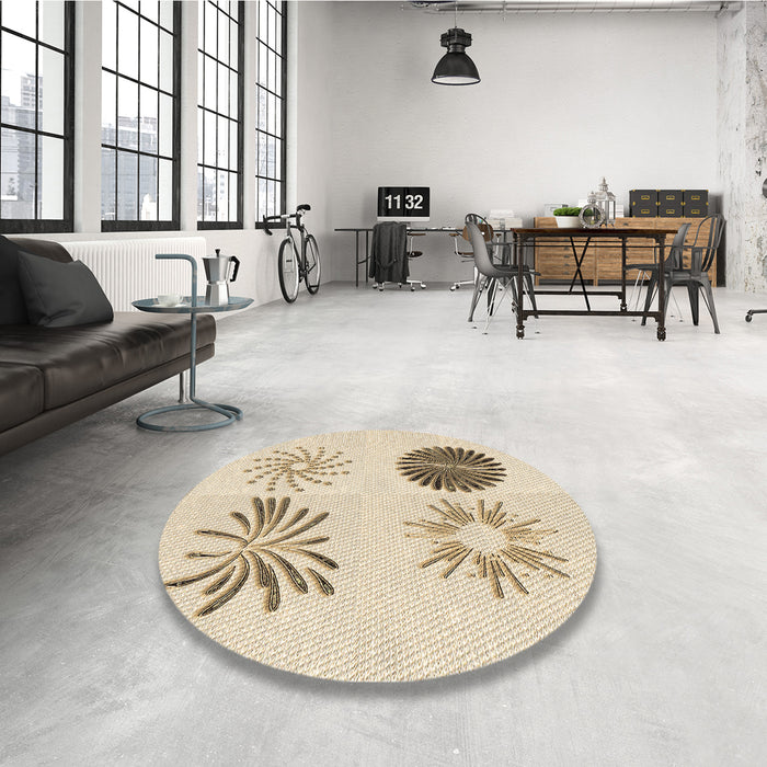 Round Patterned Peru Brown Rug in a Office, pat903brn