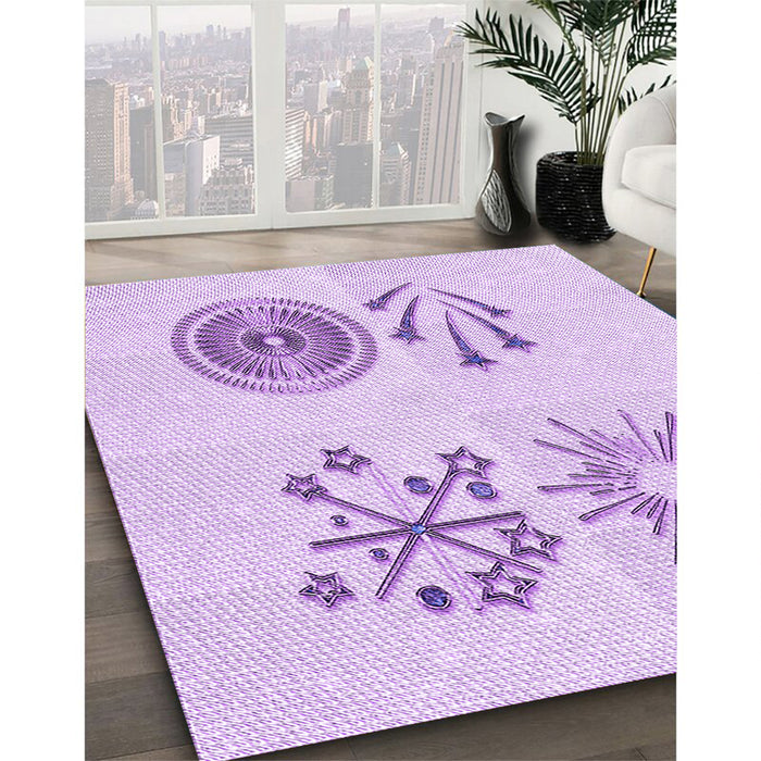 Patterned Purple Rug in Family Room, pat905pur
