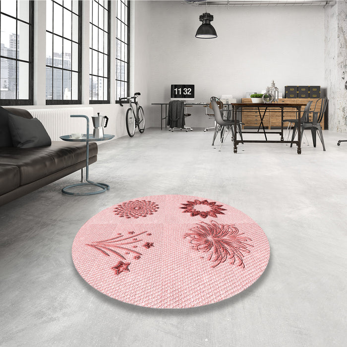 Round Patterned Light Rose Pink Rug in a Office, pat908rd