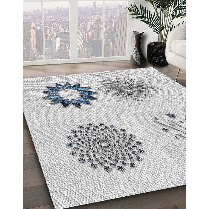 Patterned Off-White Novelty Rug in Family Room, pat908