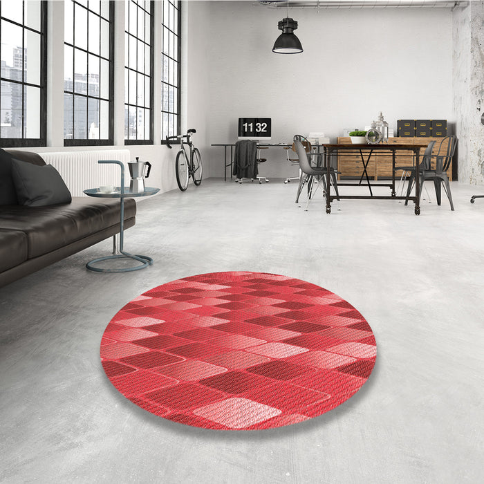 Round Patterned Red Rug in a Office, pat91rd