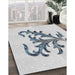 Patterned Silver Gray Novelty Rug in Family Room, pat910