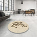 Round Patterned Peru Brown Rug in a Office, pat911brn