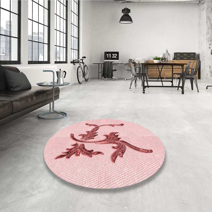 Round Patterned Pink Rug in a Office, pat913rd