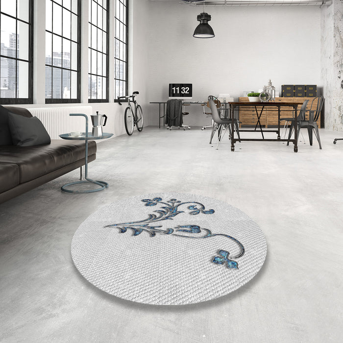 Round Patterned Off-White Novelty Rug in a Office, pat918