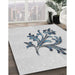 Patterned Silver Gray Novelty Rug in Family Room, pat919