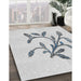 Patterned Off-White Novelty Rug in Family Room, pat920