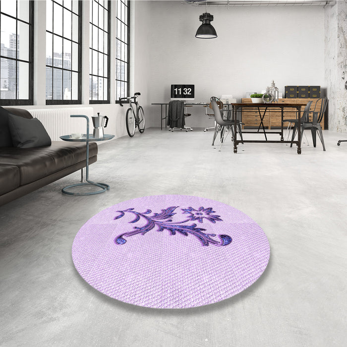 Round Patterned Purple Rug in a Office, pat923pur