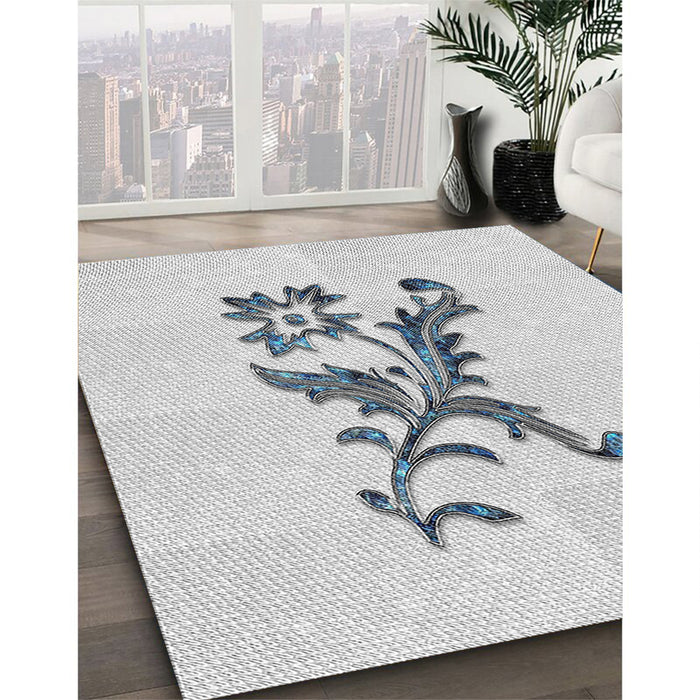 Patterned Off-White Novelty Rug in Family Room, pat923