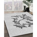 Machine Washable Transitional Platinum Gray Rug in a Family Room, wshpat926gry